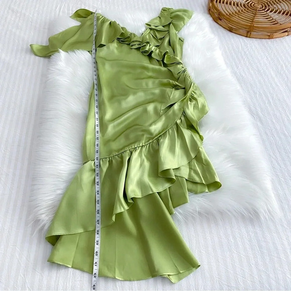 NWOT Cinq a Sept Petunya Ruffle Silk Midi Dress Prickly Pear Green V-neck Satin - Picture 13 of 14